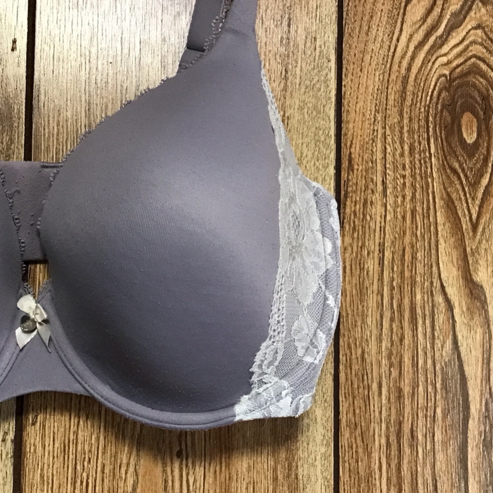 2/$25 Victoria's Secret 38E (DD) Lavender Lace-Trim T-Shirt Bra - Picture 3 of 15
